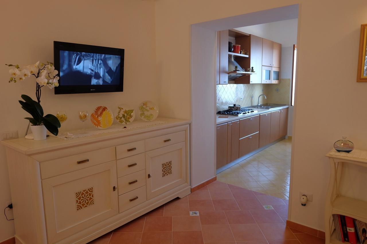 Smeraldo Holiday House Конка-дей-Марини Экстерьер фото