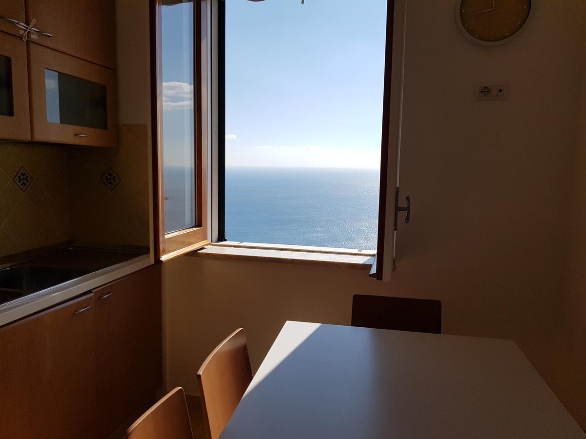 Smeraldo Holiday House Конка-дей-Марини Экстерьер фото